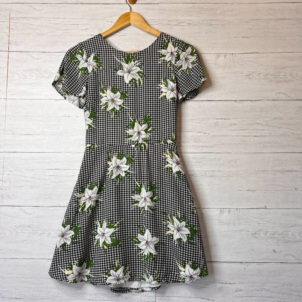 Lulus Dress Womens Size Small Black & White Picnic Please Gingham Floral Flirty